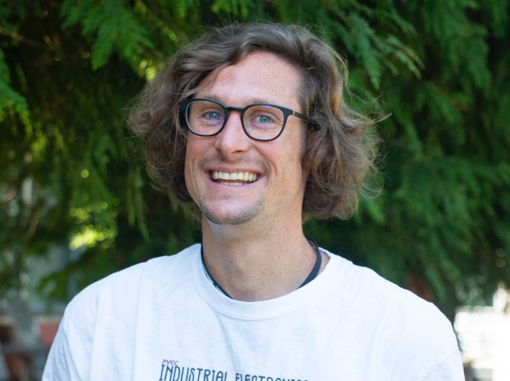 Eric Bredder