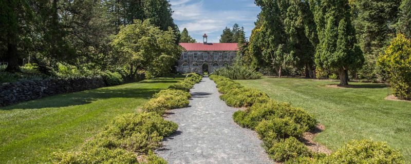 Entrance to the Blandy Experimental Farm 