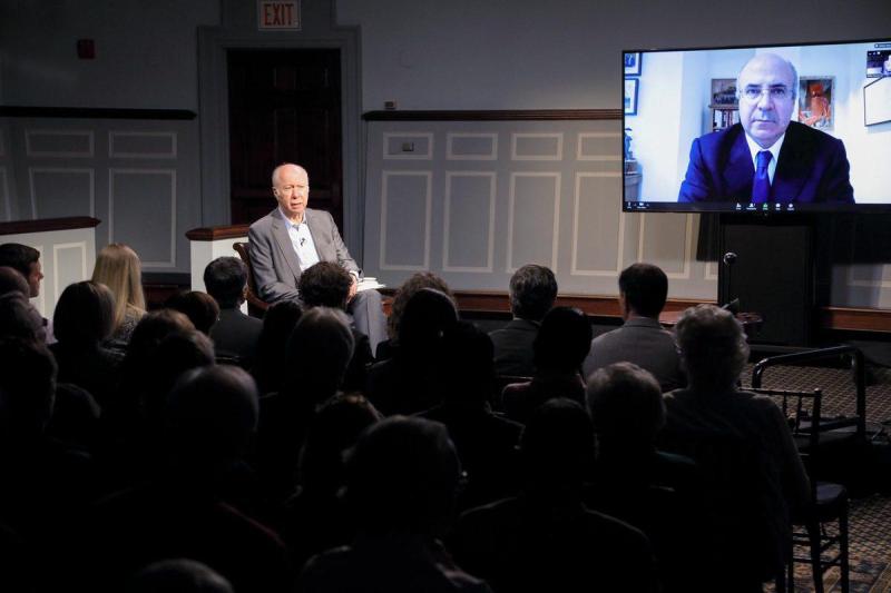 Moderator David Gergen listens to U.S. businessman and anti-corruption activist William Browder during Tuesday’s “Corruption and Institutional Decay” event sponsored by the UVA Democracy Initiative. 