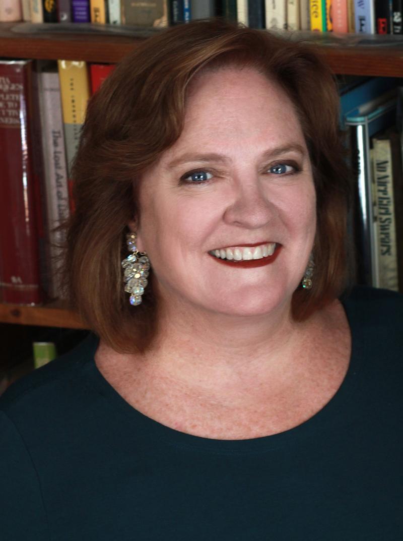 Jeanne Martinet (English '80), author of \"The Art of Mingling\"