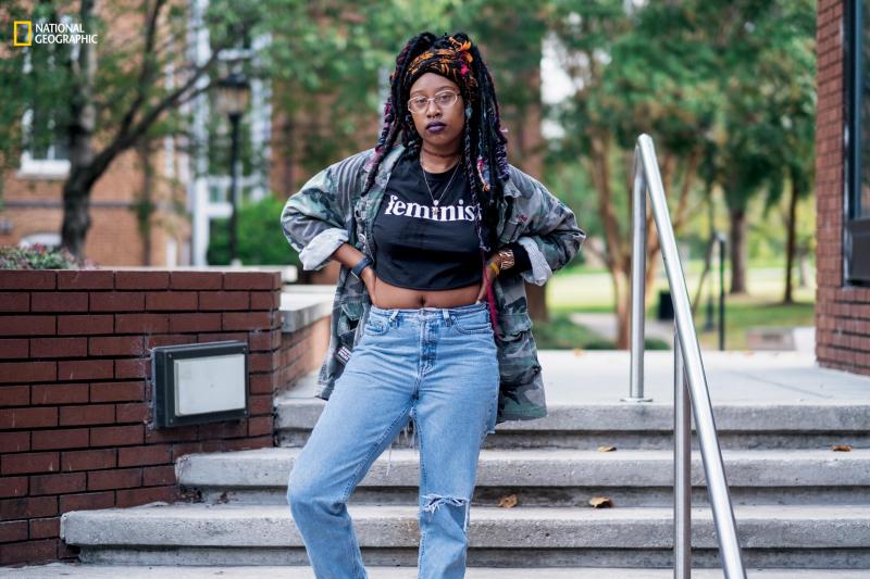 Janae’ Sumter used art and activism to encourage Spelman College to support the school’s LGBTQ community. After graduating in spring 2017, she enrolled at New York’s Pratt Institute.